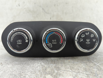 compare product 2015-2016 Jeep Renegade Climate Control Module Temperature AC/Heater Replacement P/N:56377160 838744Z Fits Fits 2015 2016 OEM Used Auto Parts