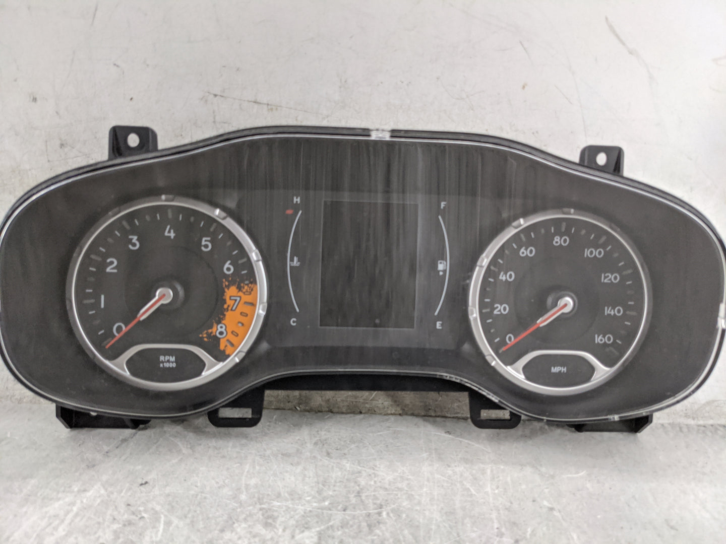 2015-2017 Jeep Renegade Instrument Cluster Speedometer Gauges P/N:503003170518 735625927 Miles:77K Fits Fits 2015 2016 2017 