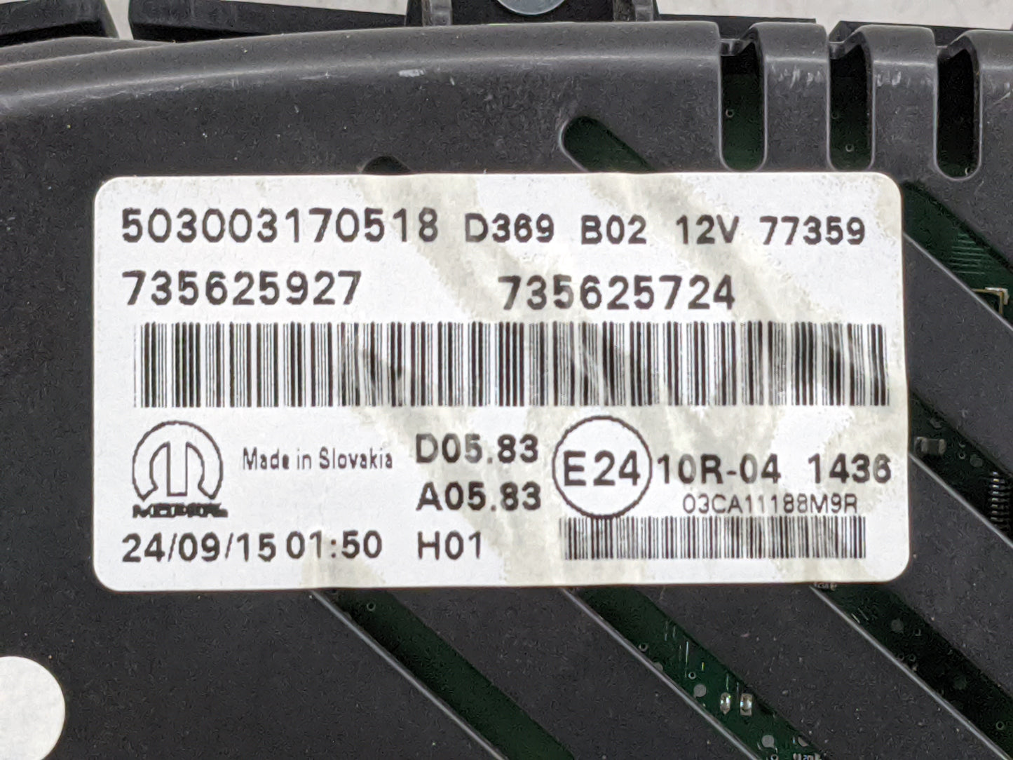2015-2017 Jeep Renegade Instrument Cluster Speedometer Gauges P/N:503003170518 735625927 Miles:77K Fits Fits 2015 2016 2017 