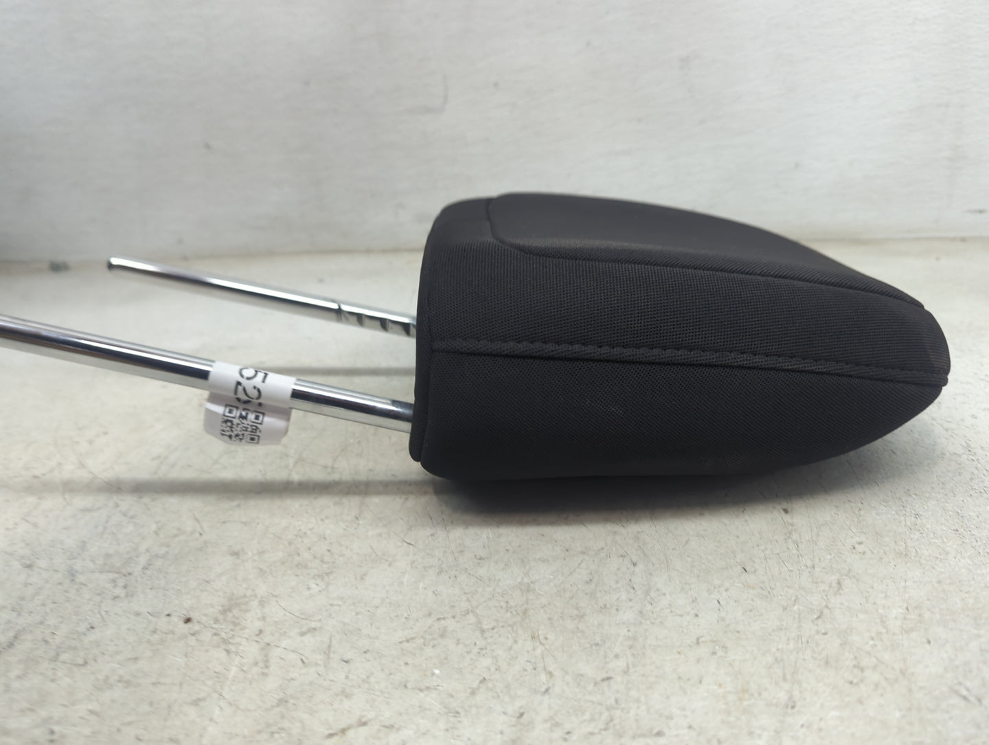2015-2018 Jeep Renegade Headrest Head Rest Front Driver Passenger Seat Fits Fits 2015 2016 2017 2018 OEM Used Auto Parts - O