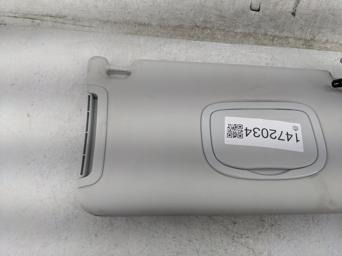 2015-2022 Jeep Renegade Sun Visor Shade Replacement Passenger Right Mirror Fits Fits 2015 2016 2017 2018 2019 2020 2021 2022