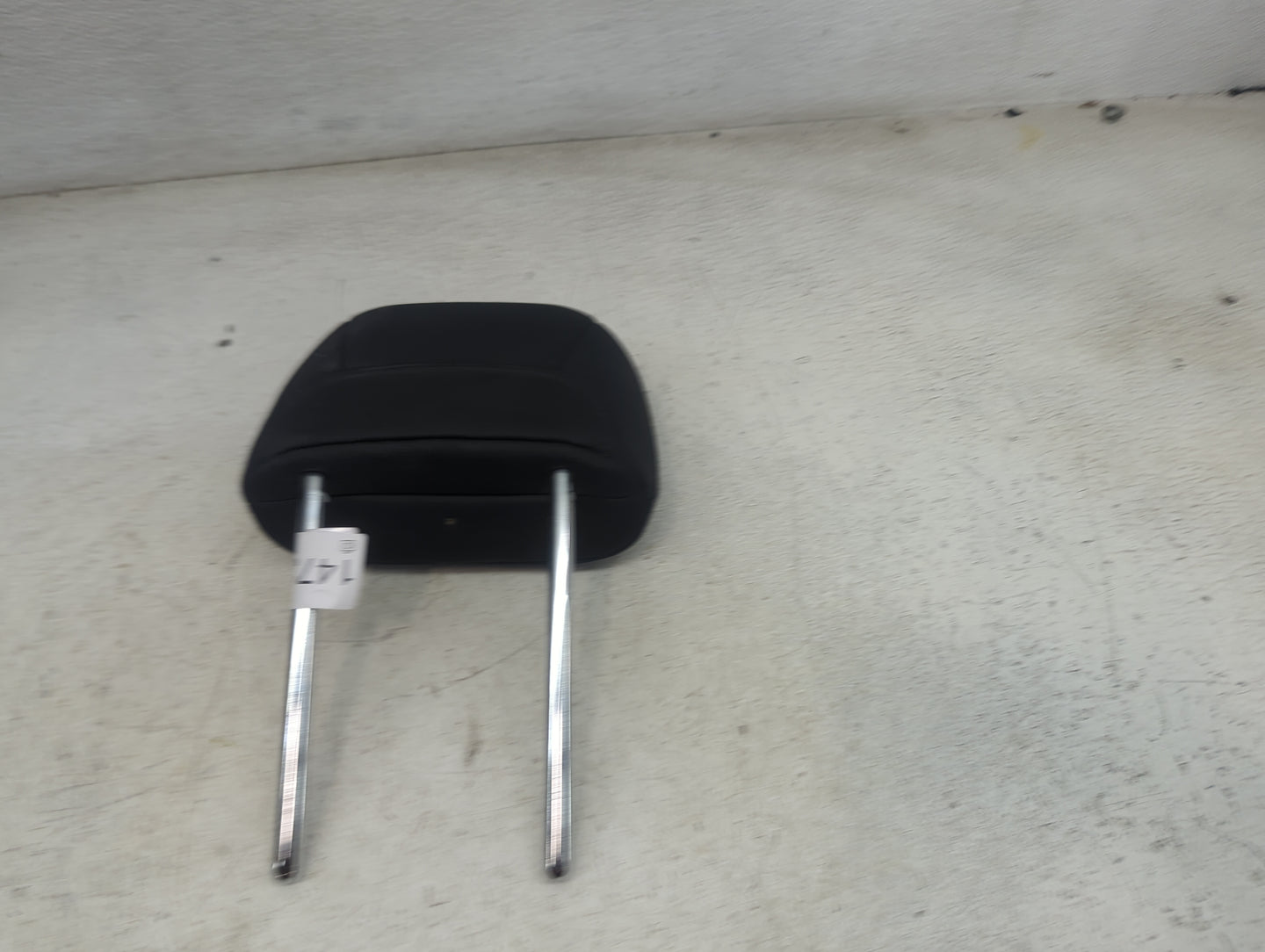 2016 Jeep Renegade Headrest Head Rest Rear Seat Fits OEM Used Auto Parts - Oemusedautoparts1.com