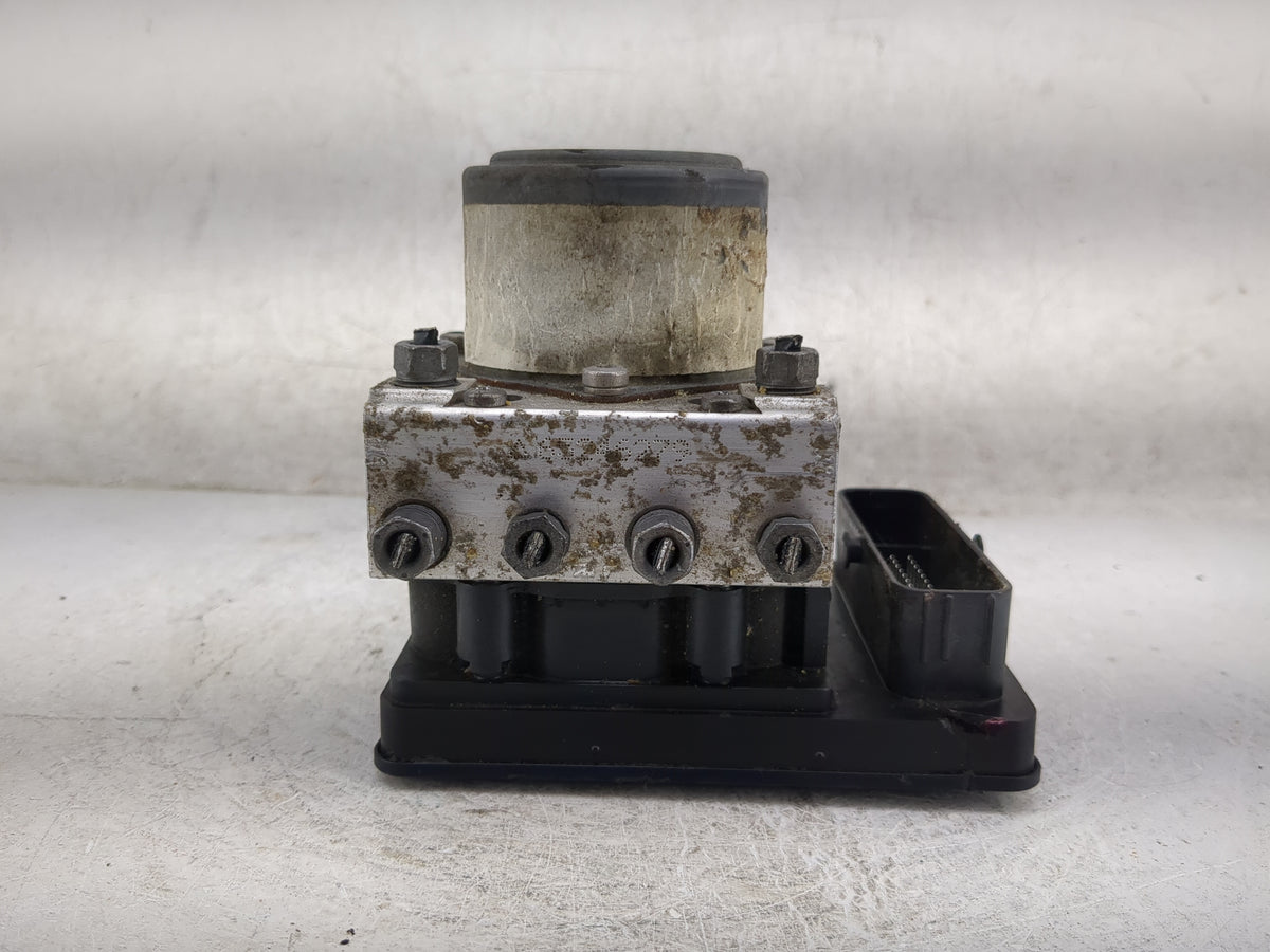 2015-2017 Jeep Renegade Anti-Lock Brake ABS Pump Module Actuator OEM P/N:52043052 A001K537, A001K384 Fits Fits 2015 2016 201