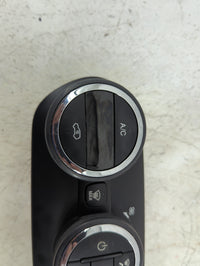 2015-2016 Jeep Renegade Climate Control Module Temperature AC/Heater Replacement P/N:07356461050 8387422 Fits Fits 2015 2016