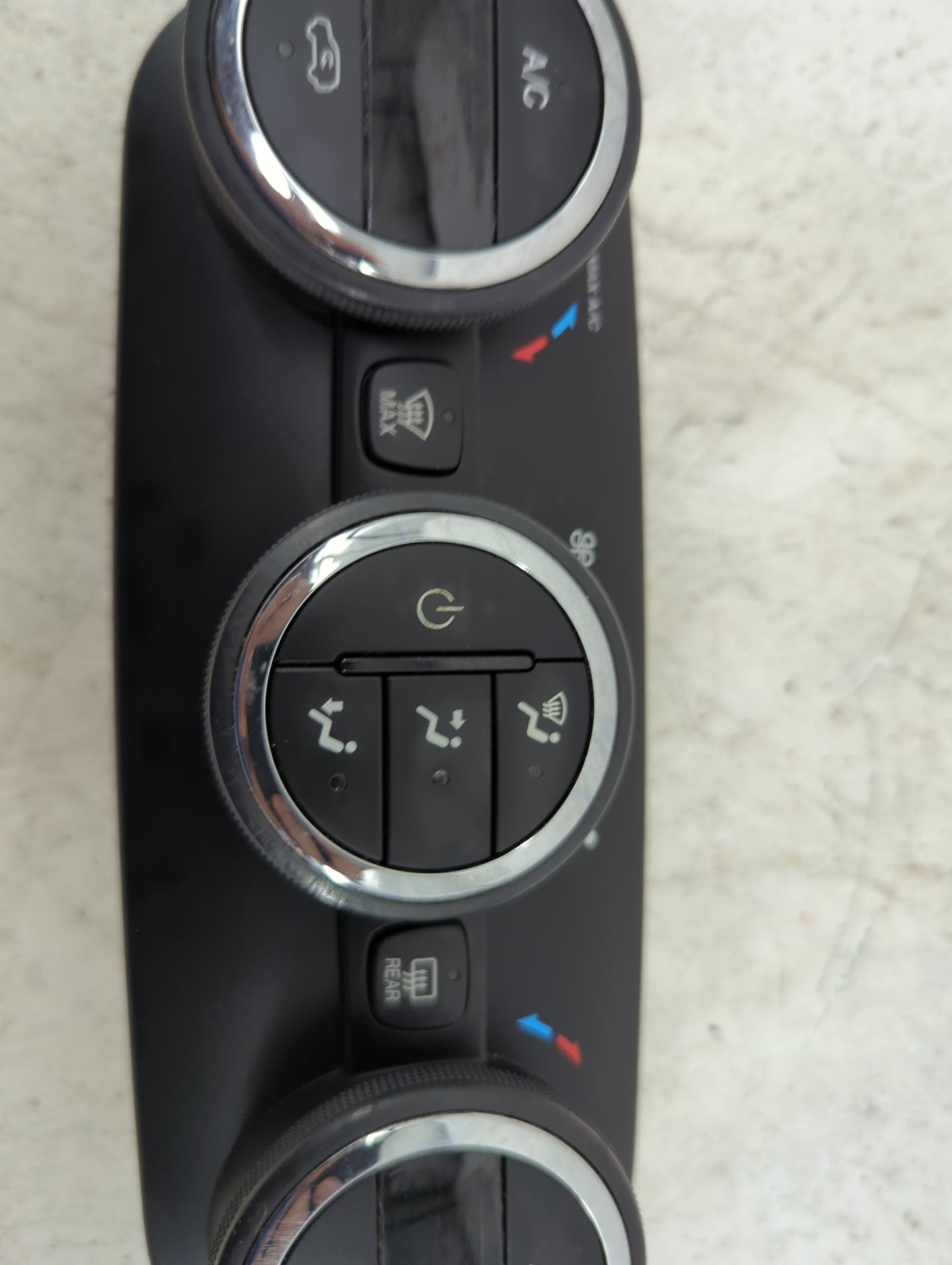 2015-2016 Jeep Renegade Climate Control Module Temperature AC/Heater Replacement P/N:07356461050 8387422 Fits Fits 2015 2016