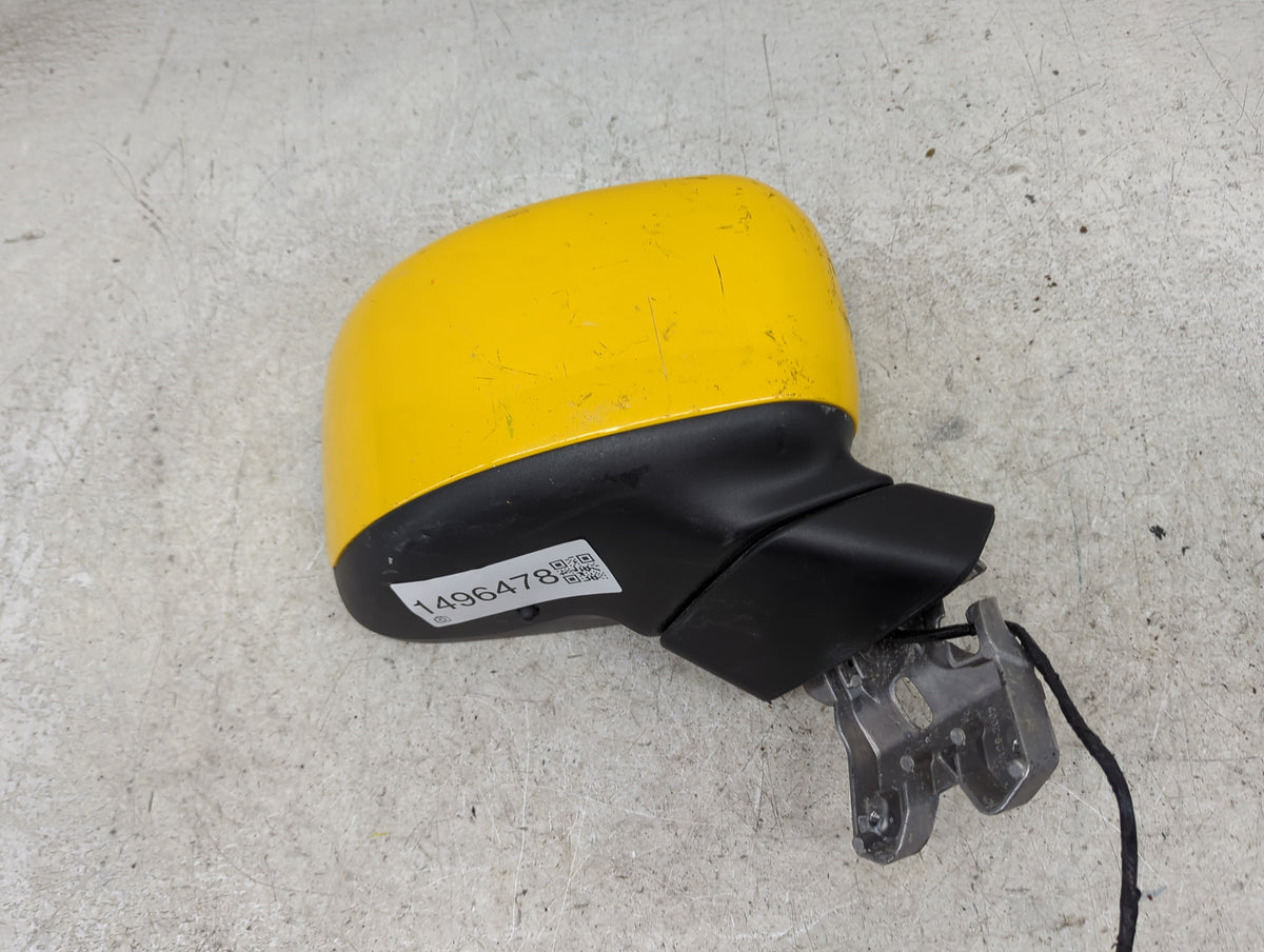 2015-2021 Jeep Renegade Passenger Side View Mirror - Right Door Mirror OEM Used - Oemusedautoparts1.com