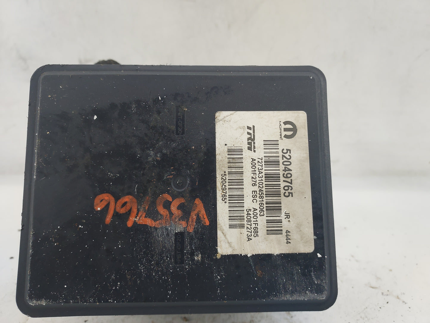 2015-2017 Jeep Renegade ABS Pump Control Module Replacement P/N:52049765 A001F276, A001F685, 54087273A Fits Fits 2015 2016 2
