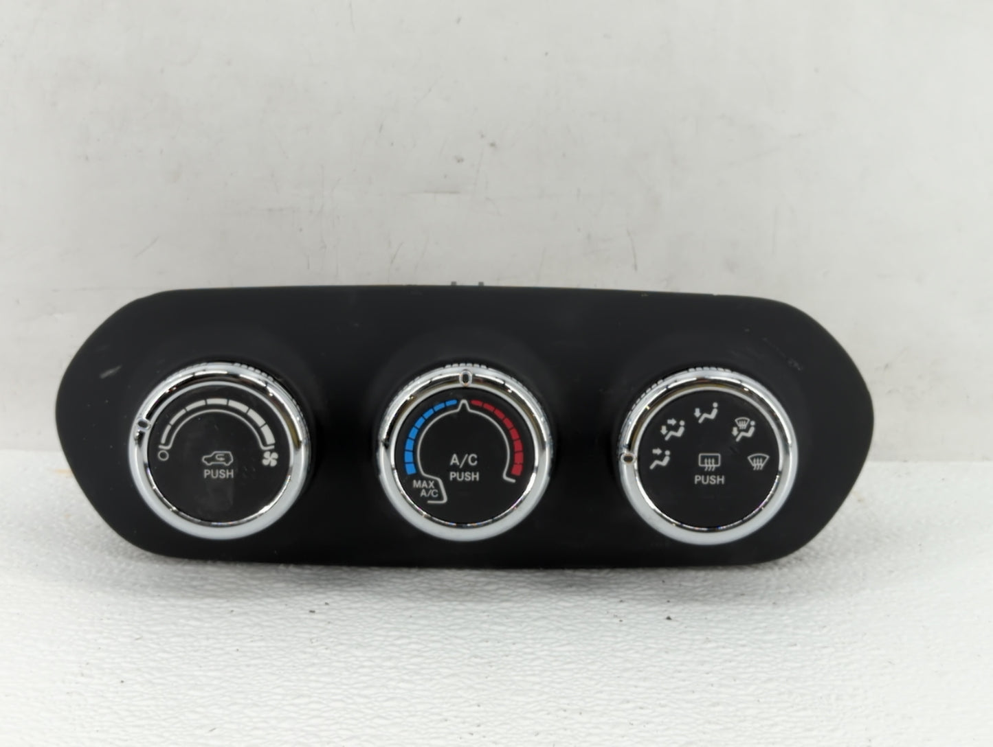 2015-2016 Jeep Renegade Climate Control Module Temperature AC/Heater Replacement P/N:735637717 7356461040 Fits Fits 2015 201