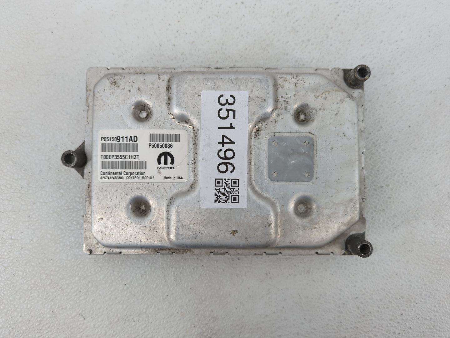2015-2017 Jeep Renegade PCM Engine Control Computer ECU ECM PCU OEM P/N:P05150911AD P05150911AE Fits Fits 2015 2016 2017 OEM
