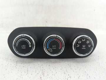 2015-2016 Jeep Renegade Climate Control Module Temperature AC/Heater Replacement P/N:838010Z 838744Z Fits Fits 2015 2016 OEM