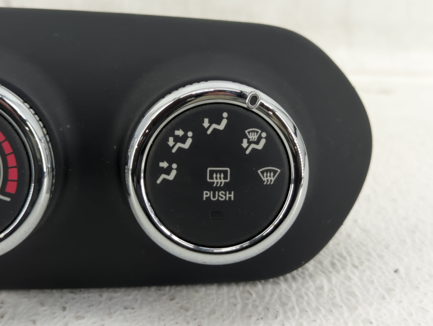 2015-2016 Jeep Renegade Climate Control Module Temperature AC/Heater Replacement P/N:838010Z 838744Z Fits Fits 2015 2016 OEM