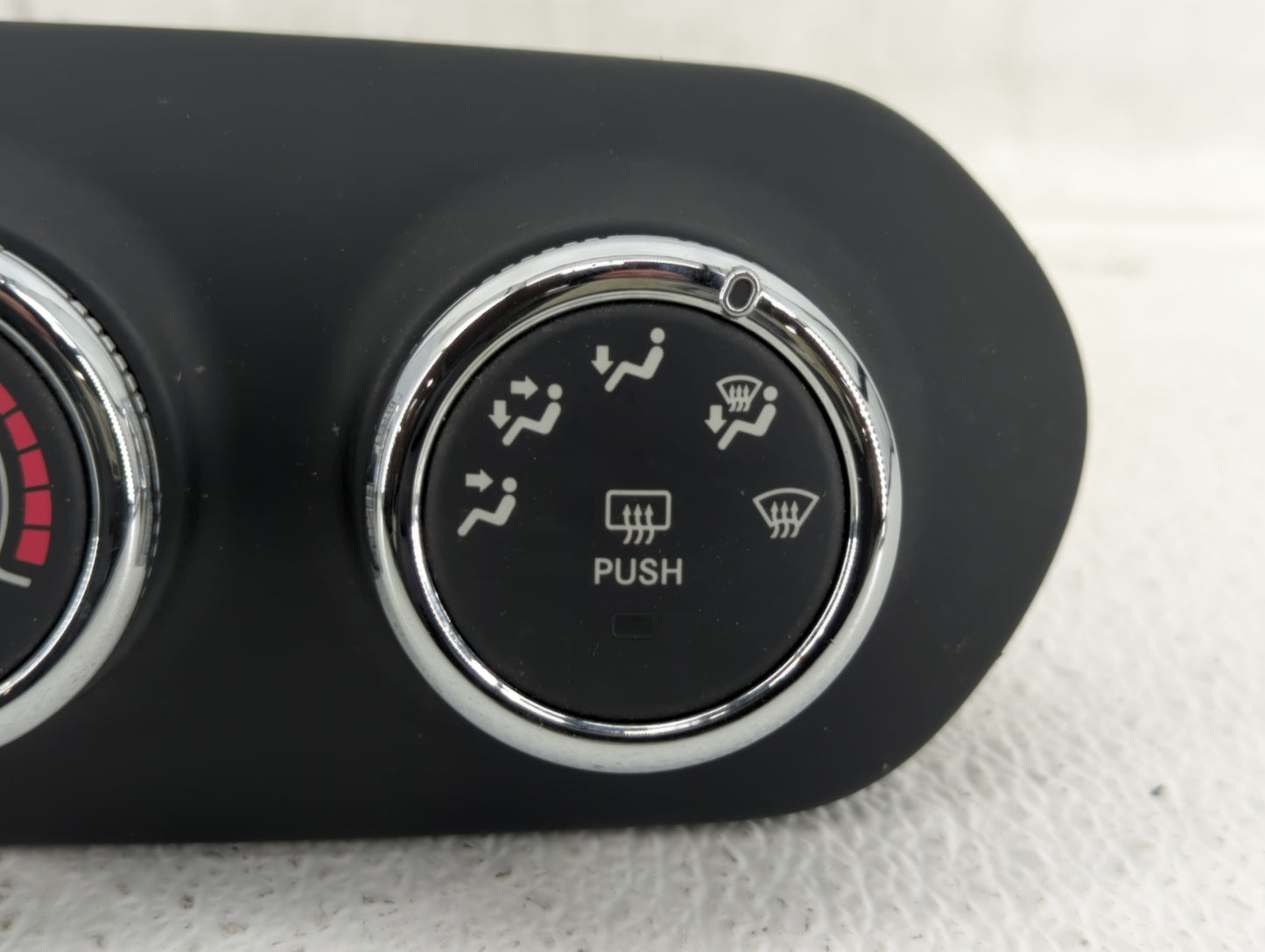2015-2016 Jeep Renegade Climate Control Module Temperature AC/Heater Replacement P/N:838010Z 838744Z Fits Fits 2015 2016 OEM