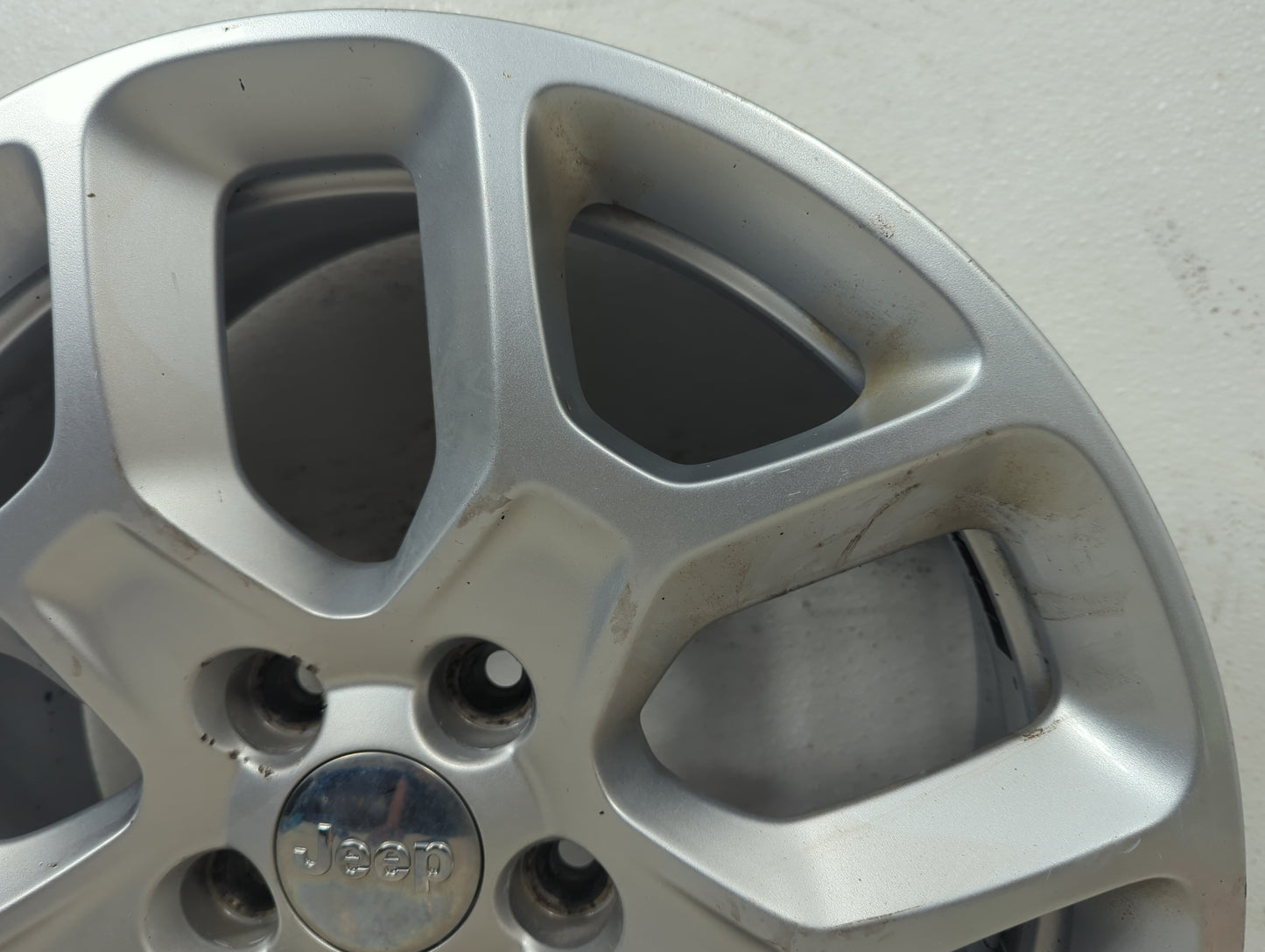 2015-2018 Jeep Renegade Oem Wheel Rim 5000946 - Oemusedautoparts1.com