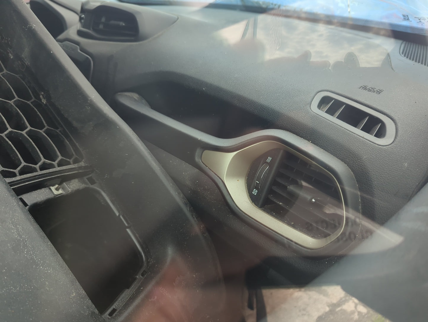 2016 Jeep Renegade Passenger Glove Box Door Storage Compartment - Oemusedautoparts1.com