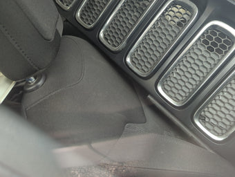 compare product 2015-2018 Jeep Renegade Passenger Front Seat Oem