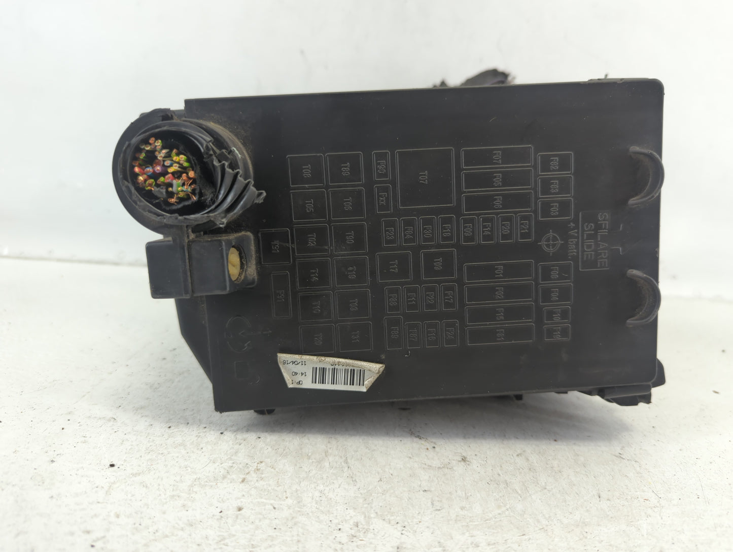 2015-2021 Jeep Renegade Fusebox Fuse Box Panel Relay Module P/N:52027004 Fits Fits 2015 2016 2017 2018 2019 2020 2021 OEM Us
