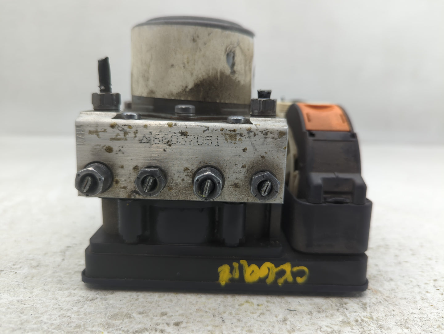 2015-2017 Jeep Renegade ABS Pump Control Module Replacement P/N:66037051 52049765 Fits Fits 2015 2016 2017 OEM Used Auto Par