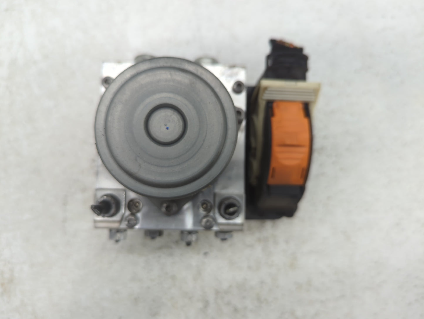 2015-2017 Jeep Renegade ABS Pump Control Module Replacement P/N:66037051 52049765 Fits Fits 2015 2016 2017 OEM Used Auto Par
