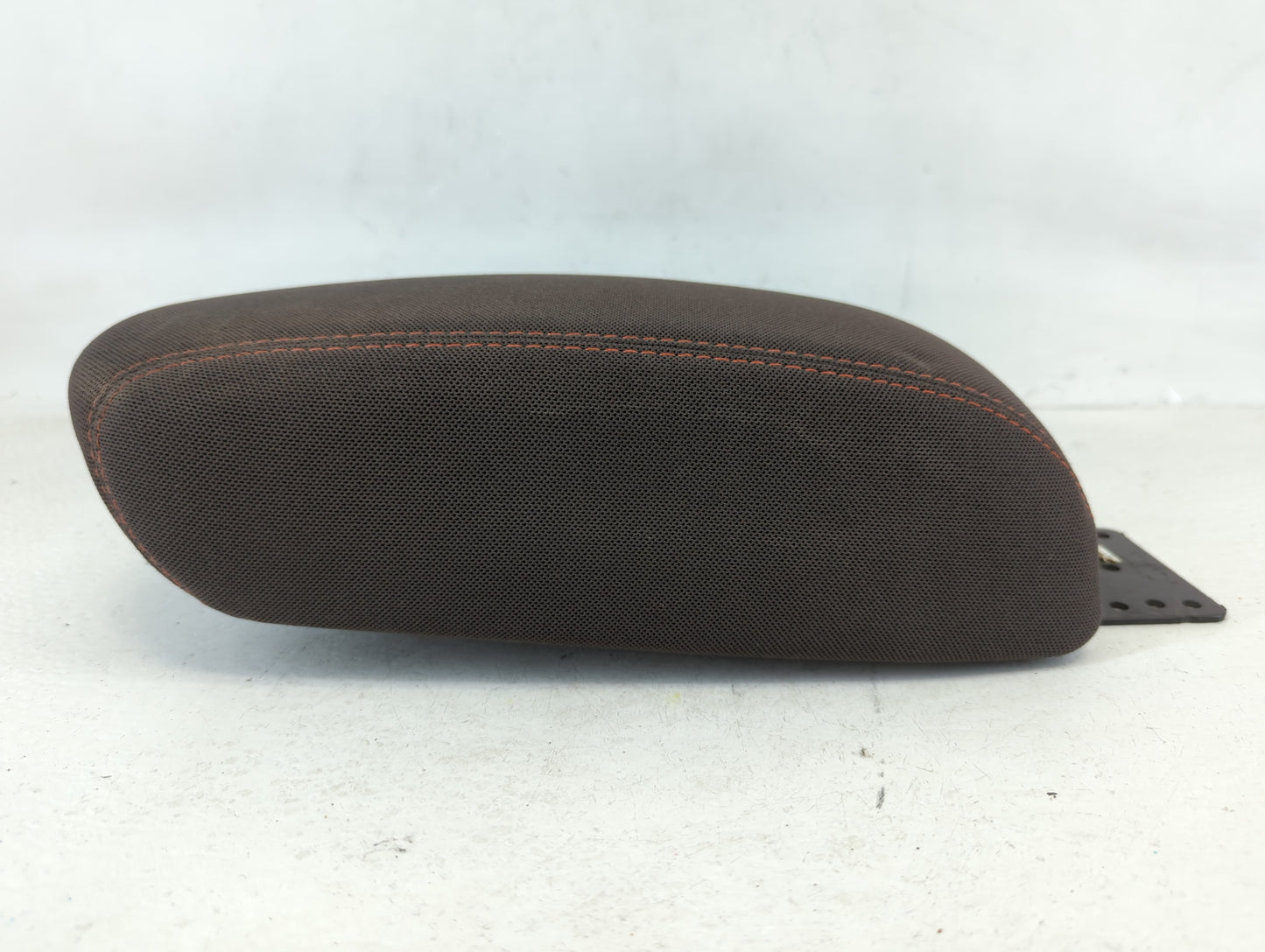 2016 Jeep Renegade Center Console Armrest Cover Lid - Oemusedautoparts1.com