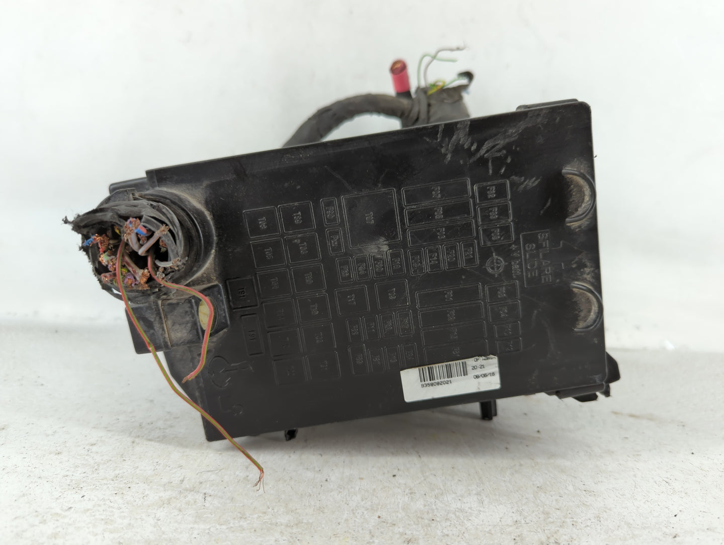 2015-2021 Jeep Renegade Fusebox Fuse Box Panel Relay Module P/N:52027004 Fits Fits 2015 2016 2017 2018 2019 2020 2021 OEM Us