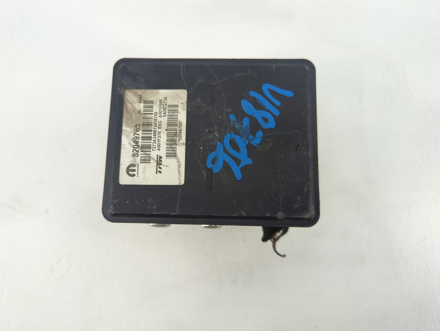 2015-2017 Jeep Renegade ABS Pump Control Module Replacement P/N:52049765 Fits Fits 2015 2016 2017 OEM Used Auto Parts - Oemu