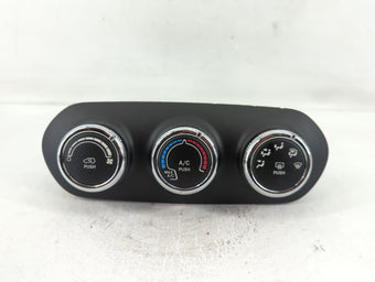 compare product 2015-2016 Jeep Renegade Climate Control Module Temperature AC/Heater Replacement P/N:07356461040 838744Z Fits Fits 2015 2016 OEM Used Auto Parts