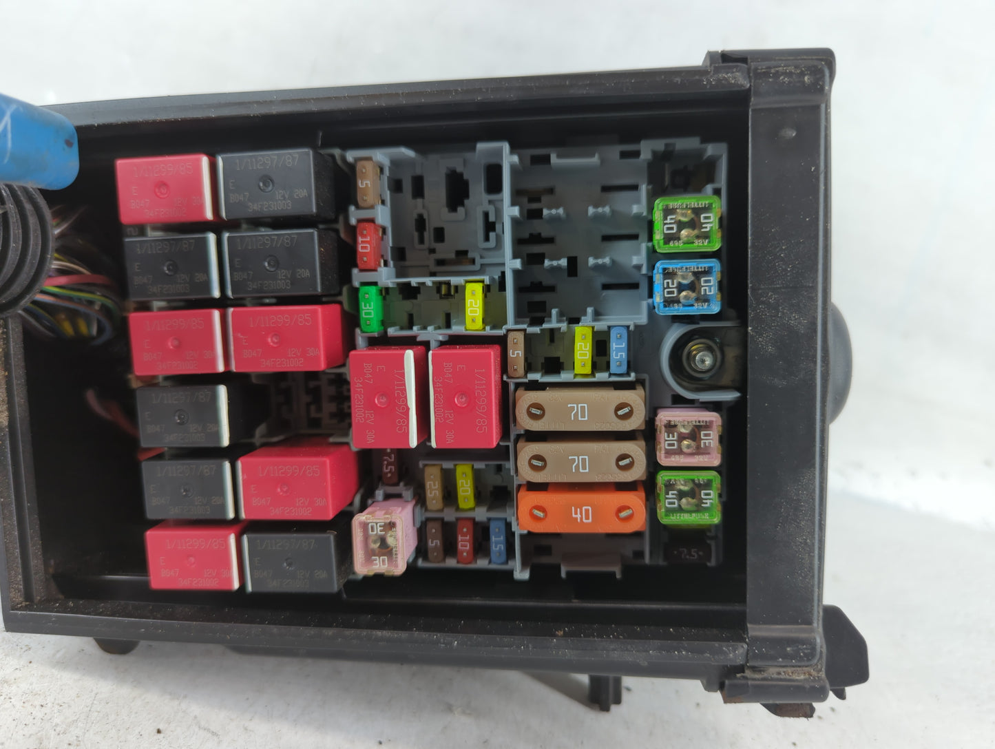 2015-2021 Jeep Renegade Fusebox Fuse Box Panel Relay Module P/N:52027004 Fits Fits 2015 2016 2017 2018 2019 2020 2021 OEM Us