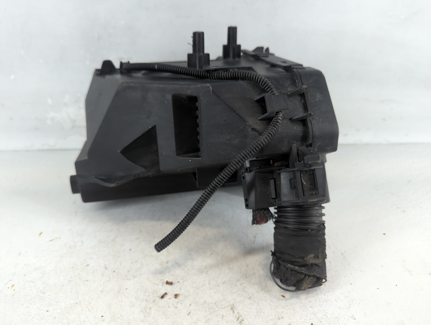 2015-2021 Jeep Renegade Fusebox Fuse Box Panel Relay Module P/N:52027004 Fits Fits 2015 2016 2017 2018 2019 2020 2021 OEM Us
