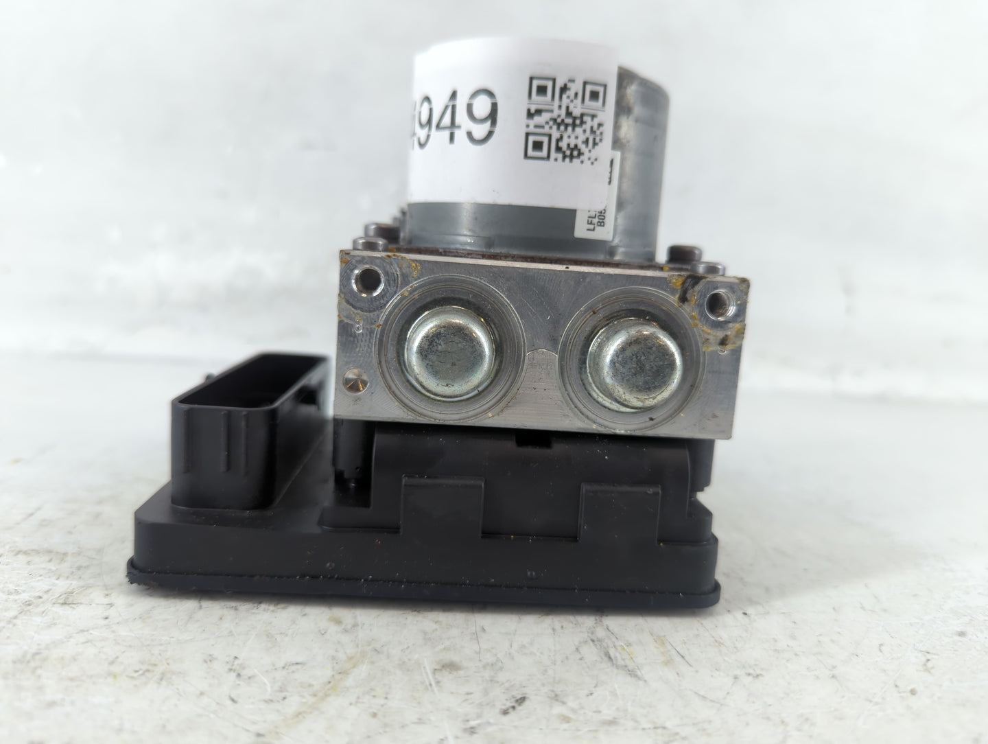 2015-2017 Jeep Renegade ABS Pump Control Module Replacement P/N:52049765 Fits Fits 2015 2016 2017 OEM Used Auto Parts - Oemu