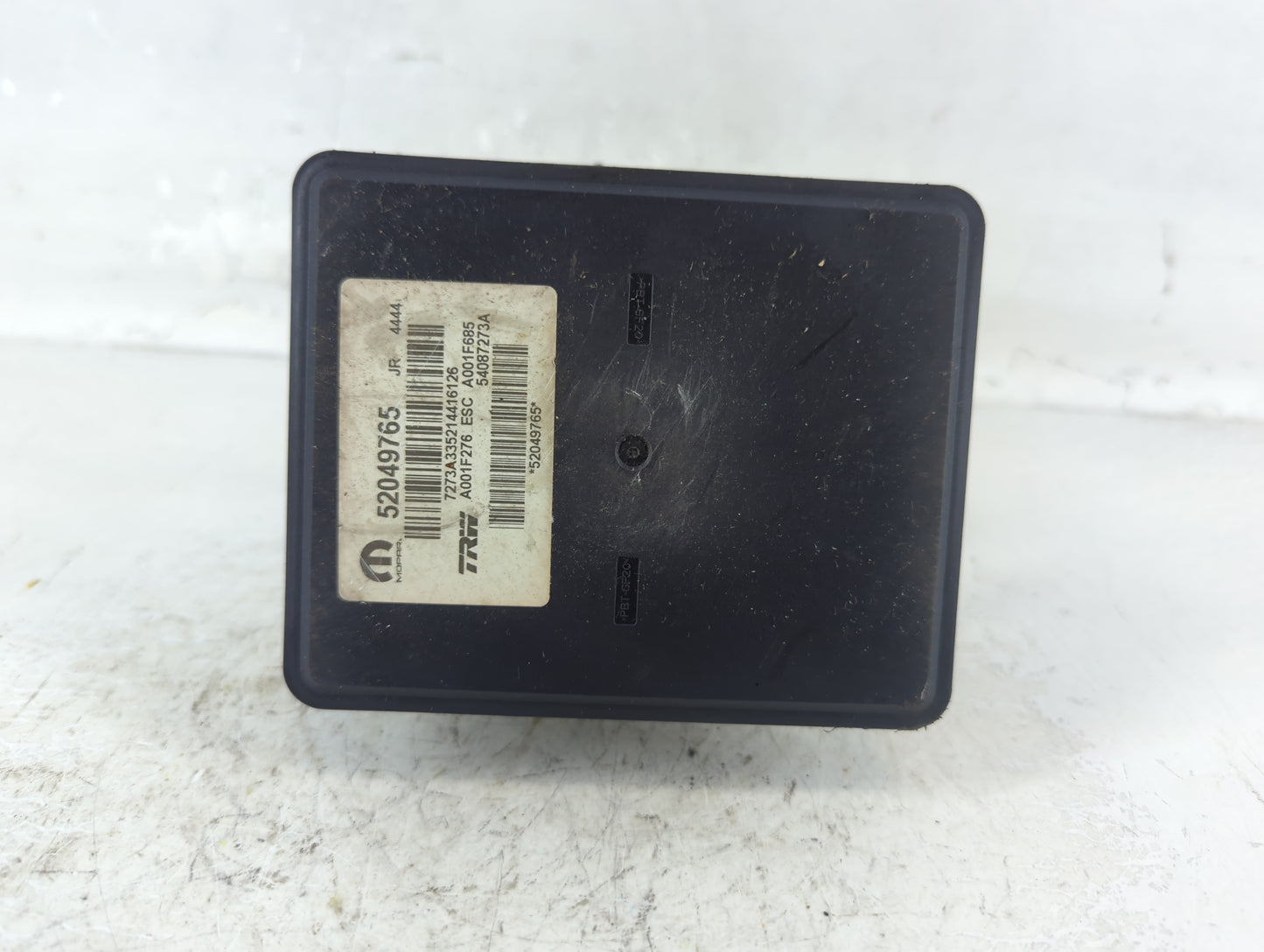 2015-2017 Jeep Renegade ABS Pump Control Module Replacement P/N:52049765 Fits Fits 2015 2016 2017 OEM Used Auto Parts - Oemu