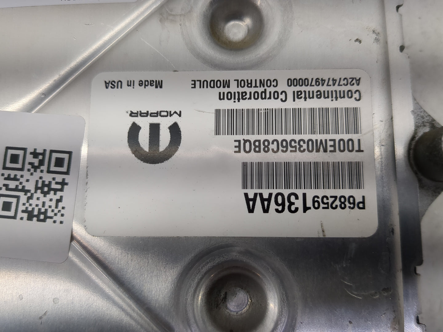 2016-2018 Jeep Wrangl PCM Engine Control Computer ECU ECM PCU OEM P/N:P68253687AD P68259136AA Fits Fits 2016 2017 2018 OEM U
