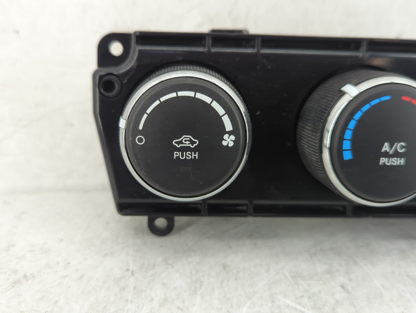 2014-2018 Jeep Wrangler Climate Control Module Temperature AC/Heater Replacement P/N:P68197432AB Fits OEM Used Auto Parts - 