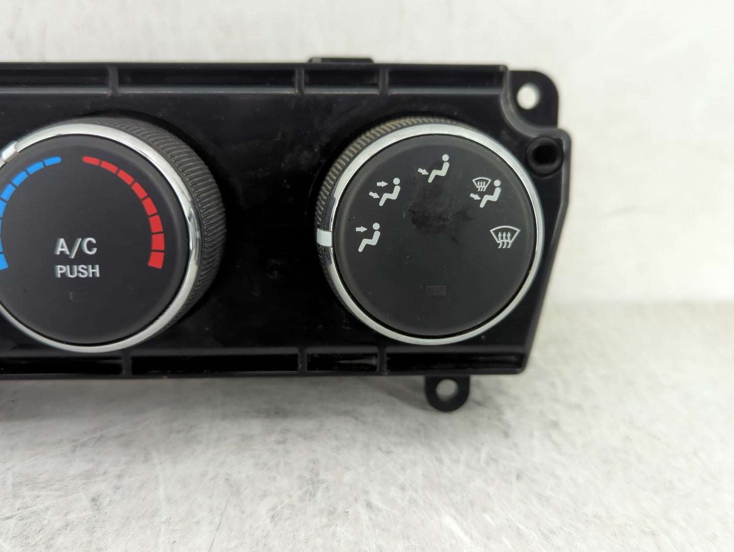 2014-2018 Jeep Wrangler Climate Control Module Temperature AC/Heater Replacement P/N:P68197432AB Fits OEM Used Auto Parts - 