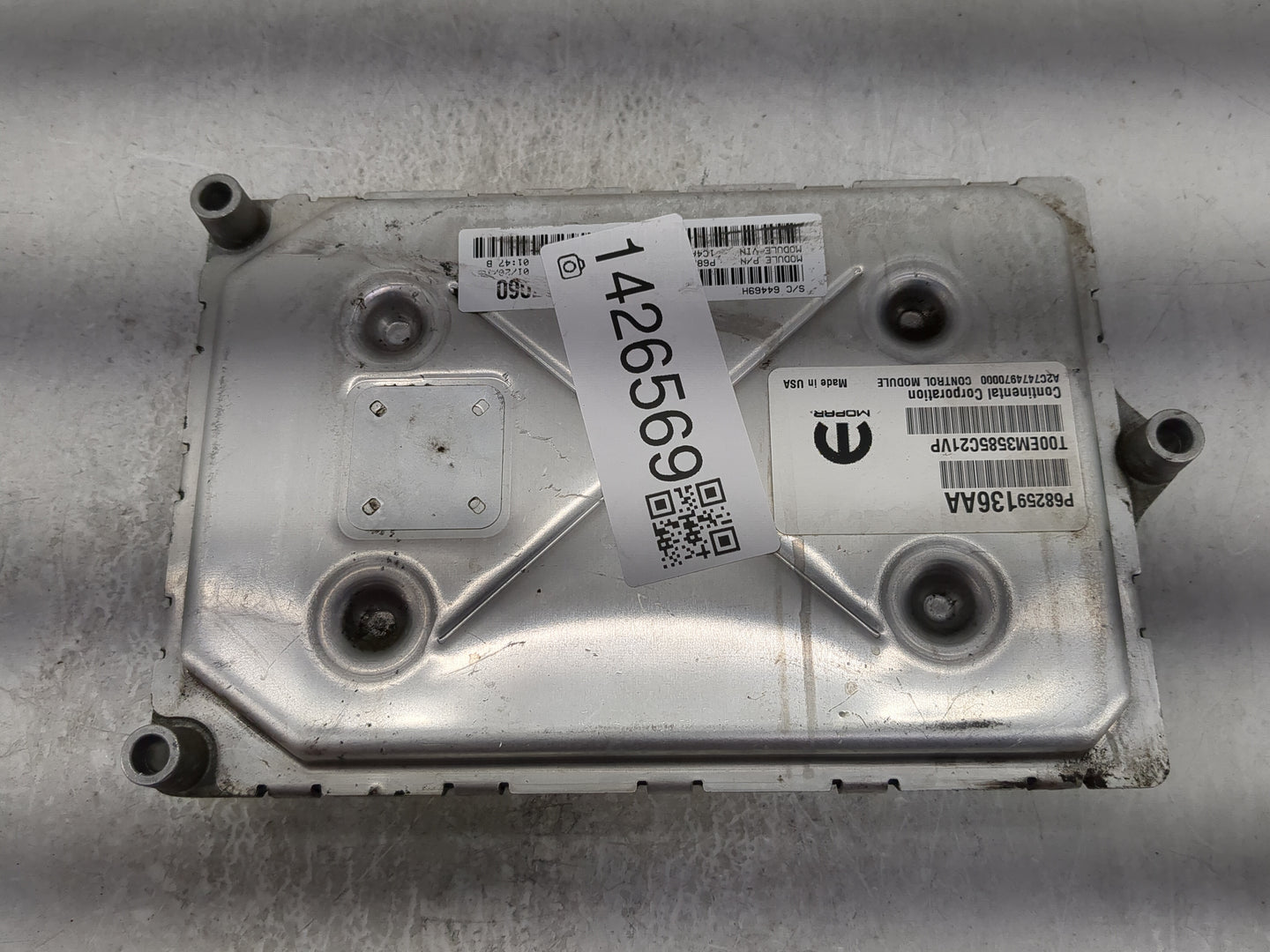 2016-2018 Jeep Wrangler PCM Engine Control Computer ECU ECM PCU OEM P/N:68259136AA Fits Fits 2016 2017 2018 OEM Used Auto Pa