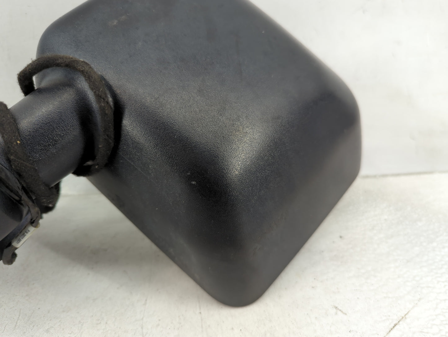 2015-2018 Jeep Wrangler Driver Side View Mirror - Left Door Mirror OEM Used - Oemusedautoparts1.com