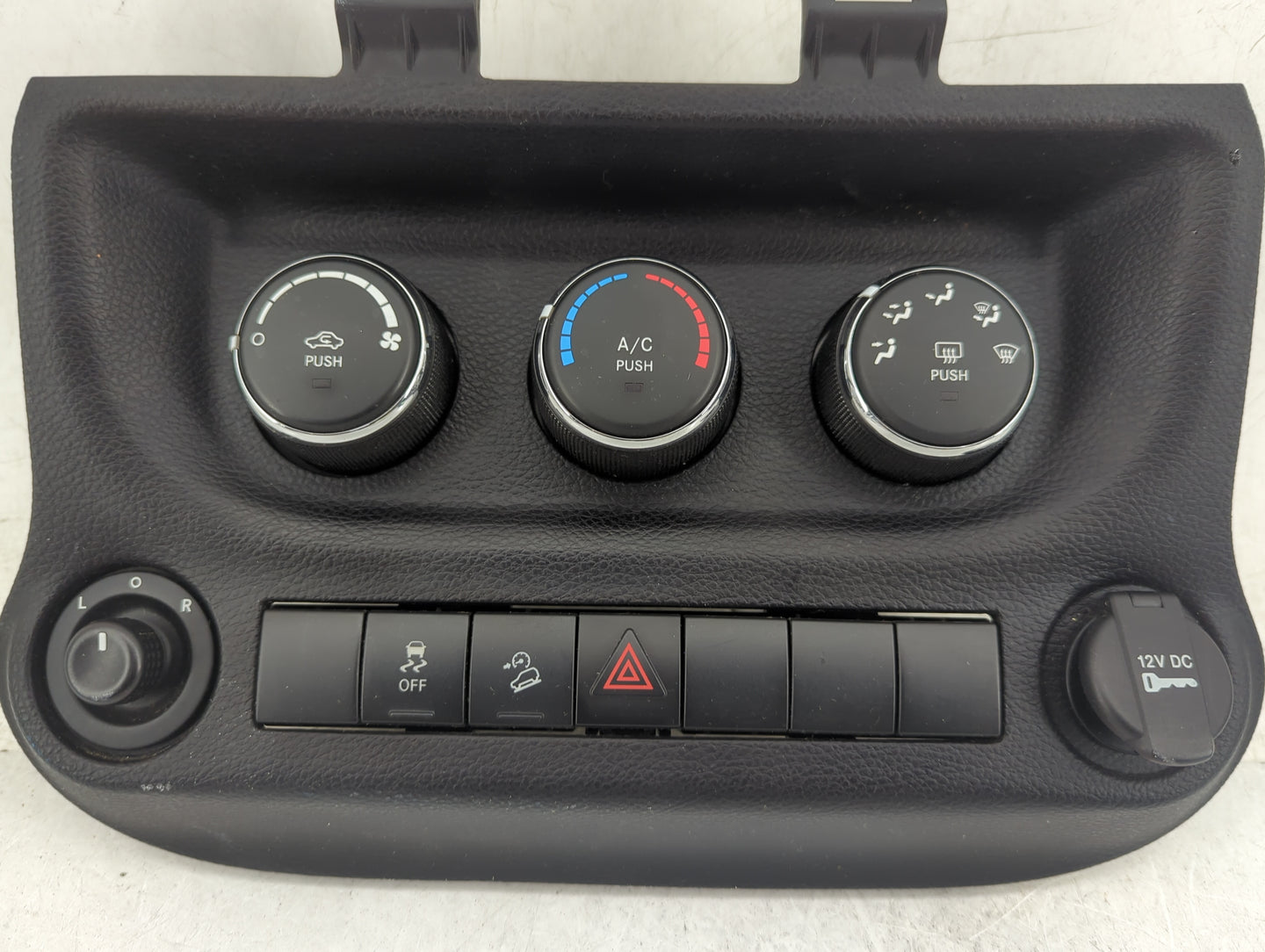 2014-2018 Jeep Wrangler Climate Control Module Temperature AC/Heater Replacement P/N:P68197433AB Fits OEM Used Auto Parts - 