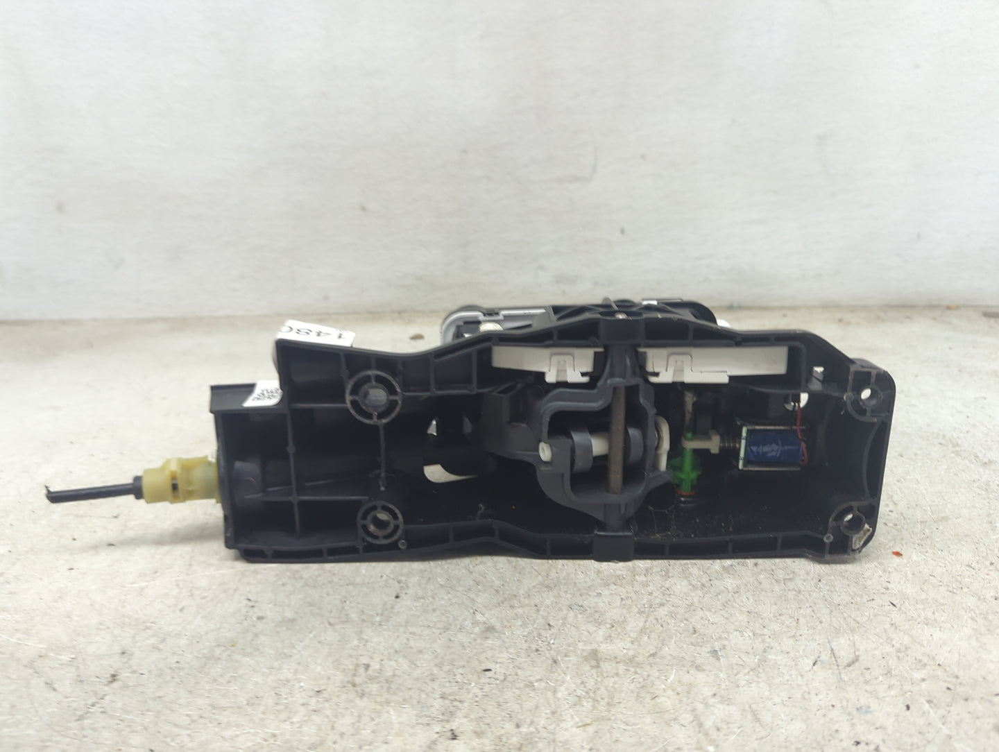 2016 Jeep Wrangler Floor Console Assembly Shifter - Oemusedautoparts1.com