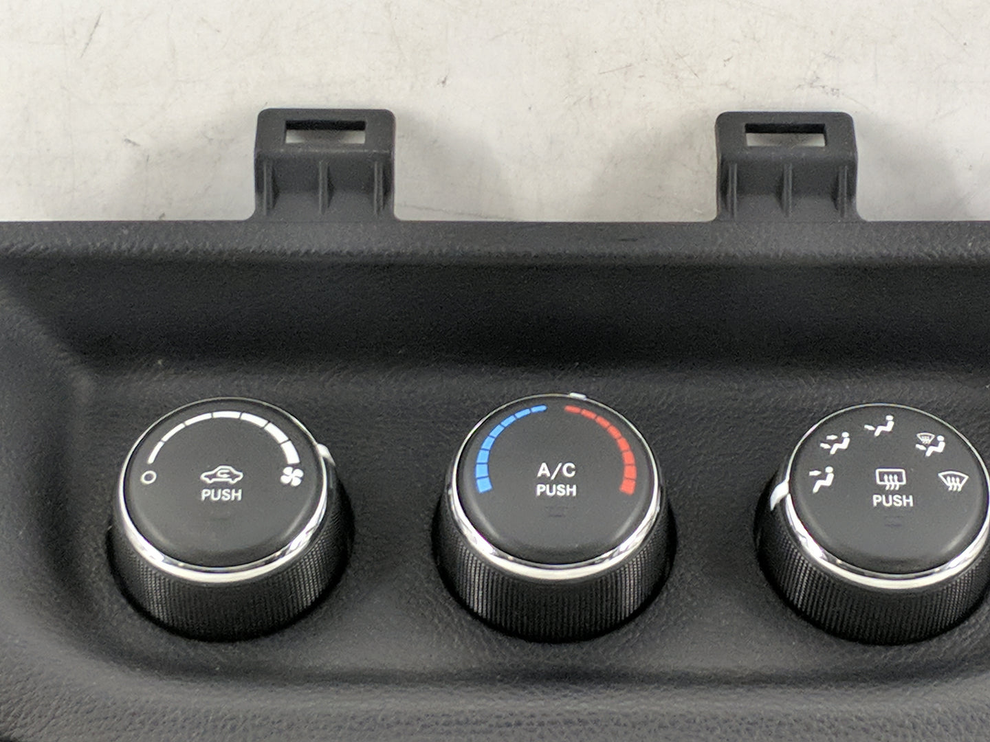 2014-2018 Jeep Wrangler Climate Control Module Temperature AC/Heater Replacement P/N:P68197433AB Fits OEM Used Auto Parts - 