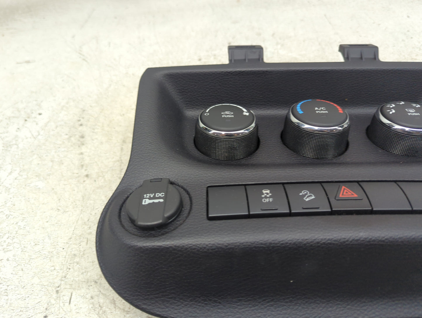 2014-2018 Jeep Wrangler Climate Control Module Temperature AC/Heater Replacement P/N:P68197433AB 1RH94DX9AC Fits OEM Used Au