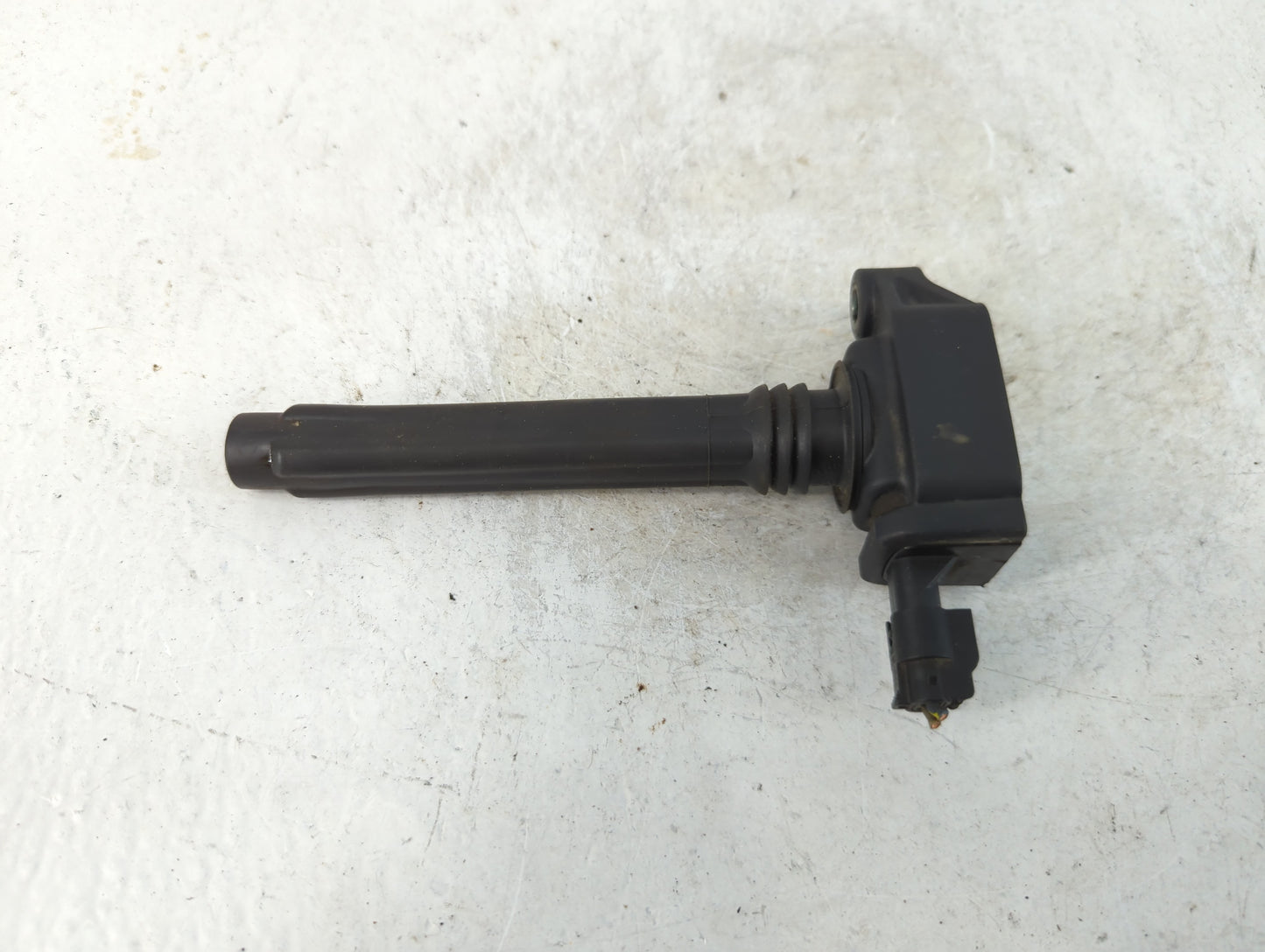2012-2018 Jeep Wrangler Ignition Coil Igniter Pack - Oemusedautoparts1.com