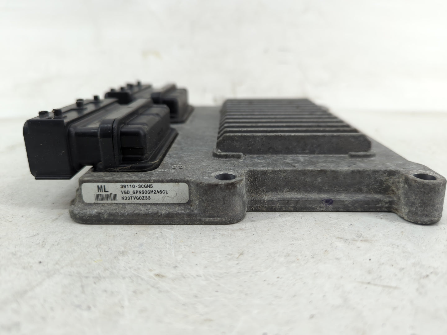 2014-2016 Kia Cadenza PCM Engine Control Computer ECU ECM PCU OEM P/N:39110-3CGN5 Fits Fits 2014 2015 2016 OEM Used Auto Par