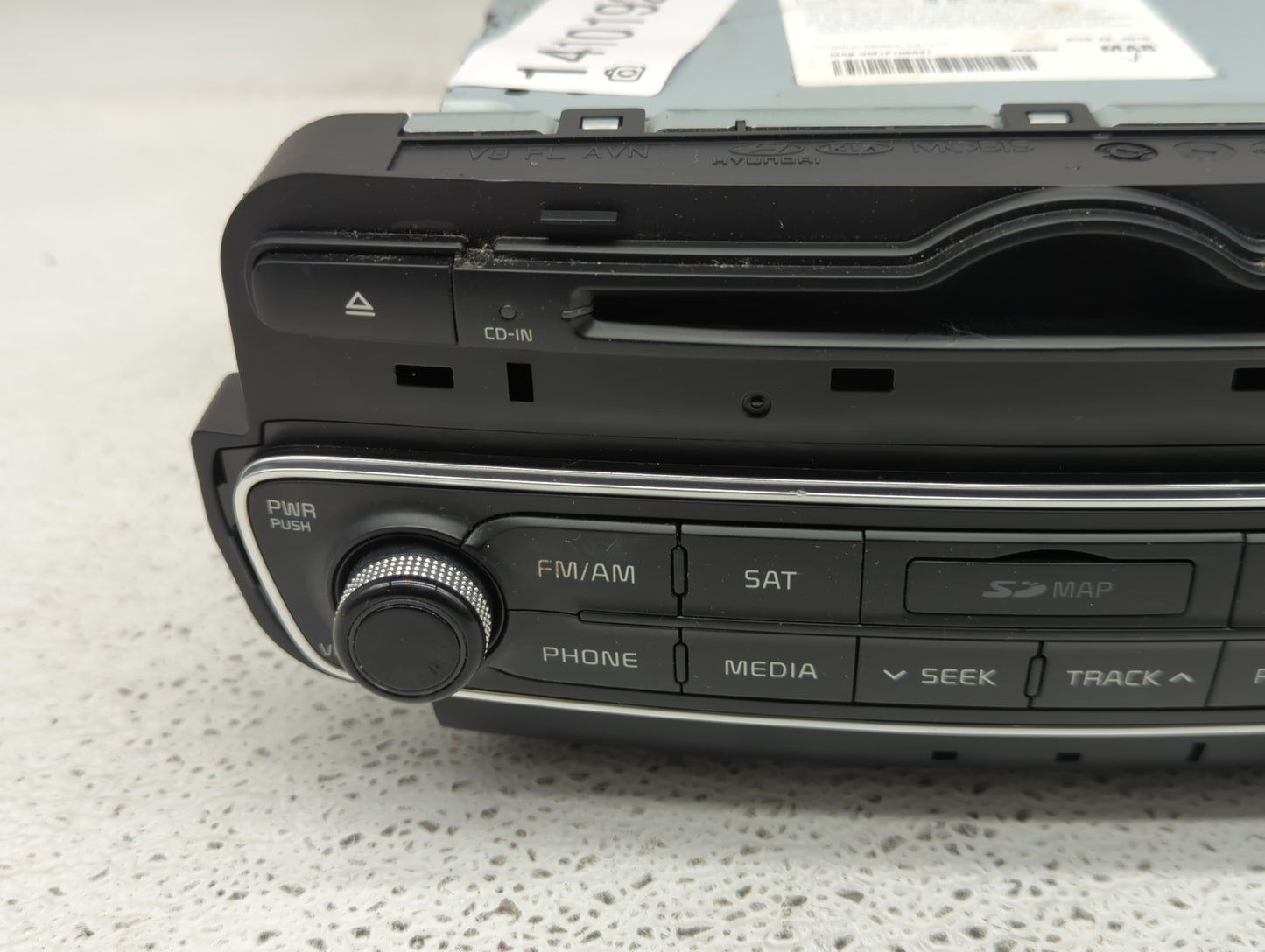 2014-2016 Kia Cadenza Radio AM FM Cd Player Receiver Replacement P/N:96560-3R118 Fits Fits 2014 2015 2016 OEM Used Auto Part