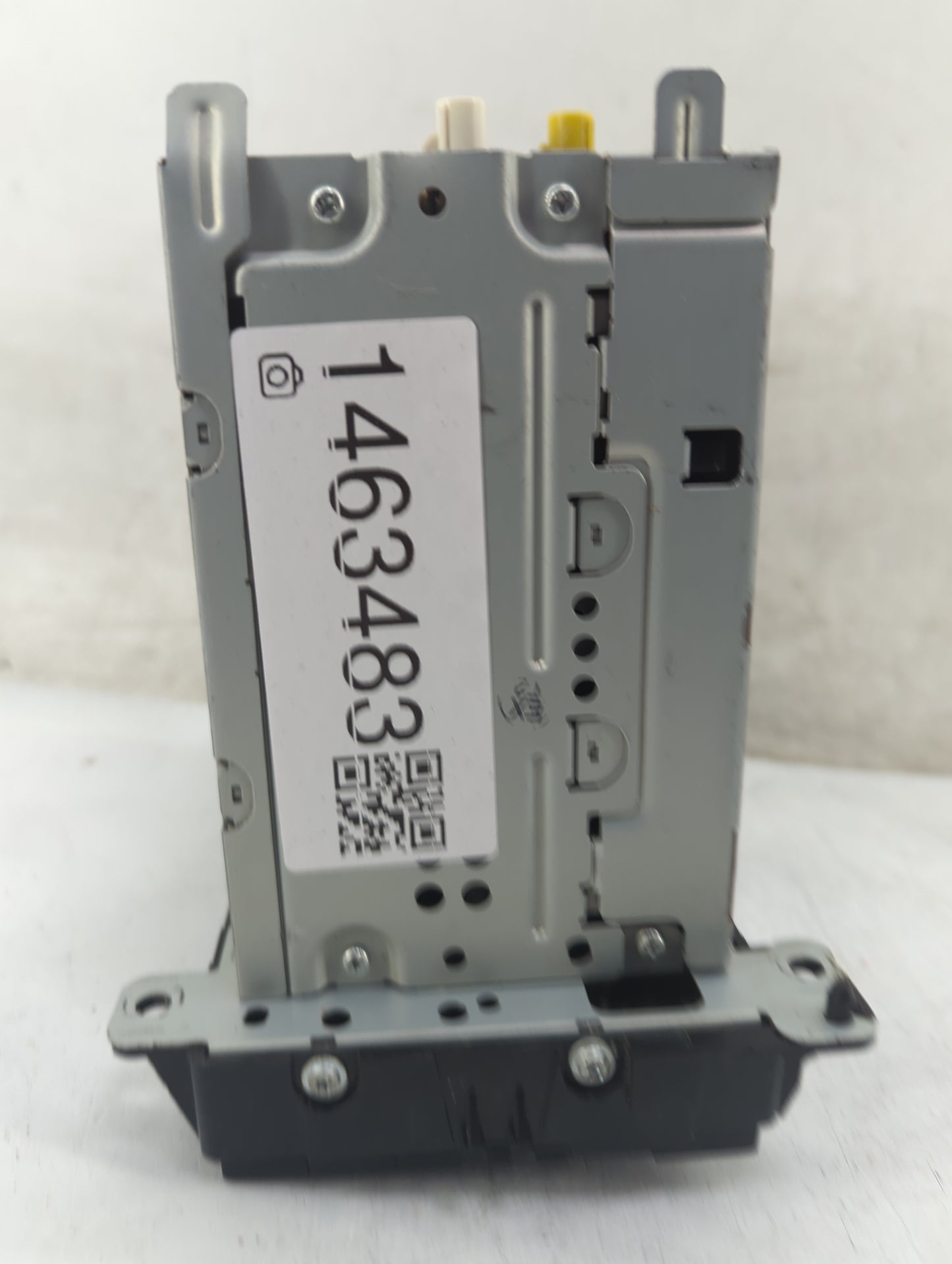 2014-2016 Kia Cadenza Radio AM FM Cd Player Receiver Replacement Fits Fits 2014 2015 2016 OEM Used Auto Parts - Oemusedautop