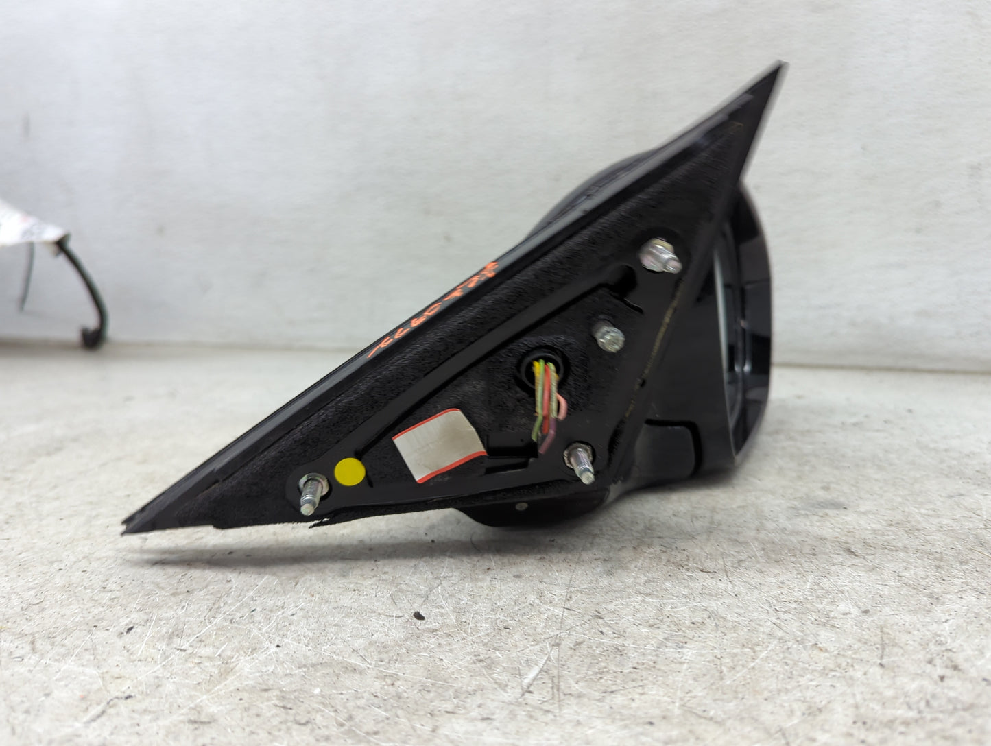2014-2016 Kia Cadenza Passenger Side View Mirror - Right Door Mirror OEM Used - Oemusedautoparts1.com