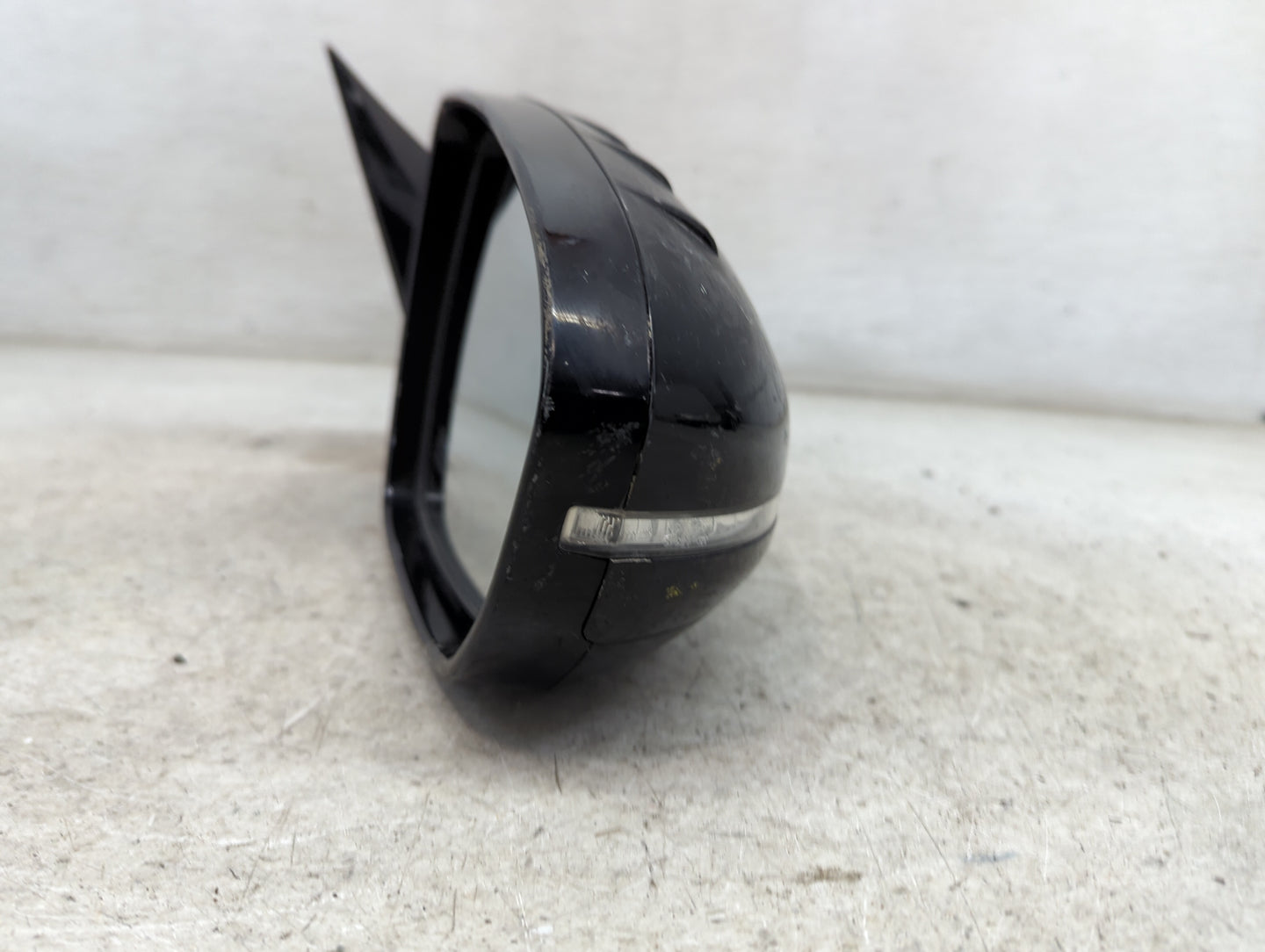 2014-2016 Kia Cadenza Passenger Side View Mirror - Right Door Mirror OEM Used - Oemusedautoparts1.com