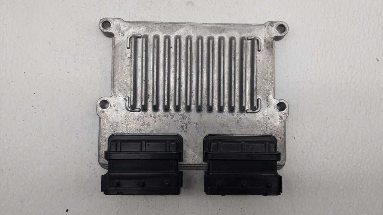 2014-2016 Kia Cadenza PCM Engine Control Computer ECU ECM PCU OEM P/N:39111-3CGN1 39110-3CGN5 Fits Fits 2014 2015 2016 OEM U