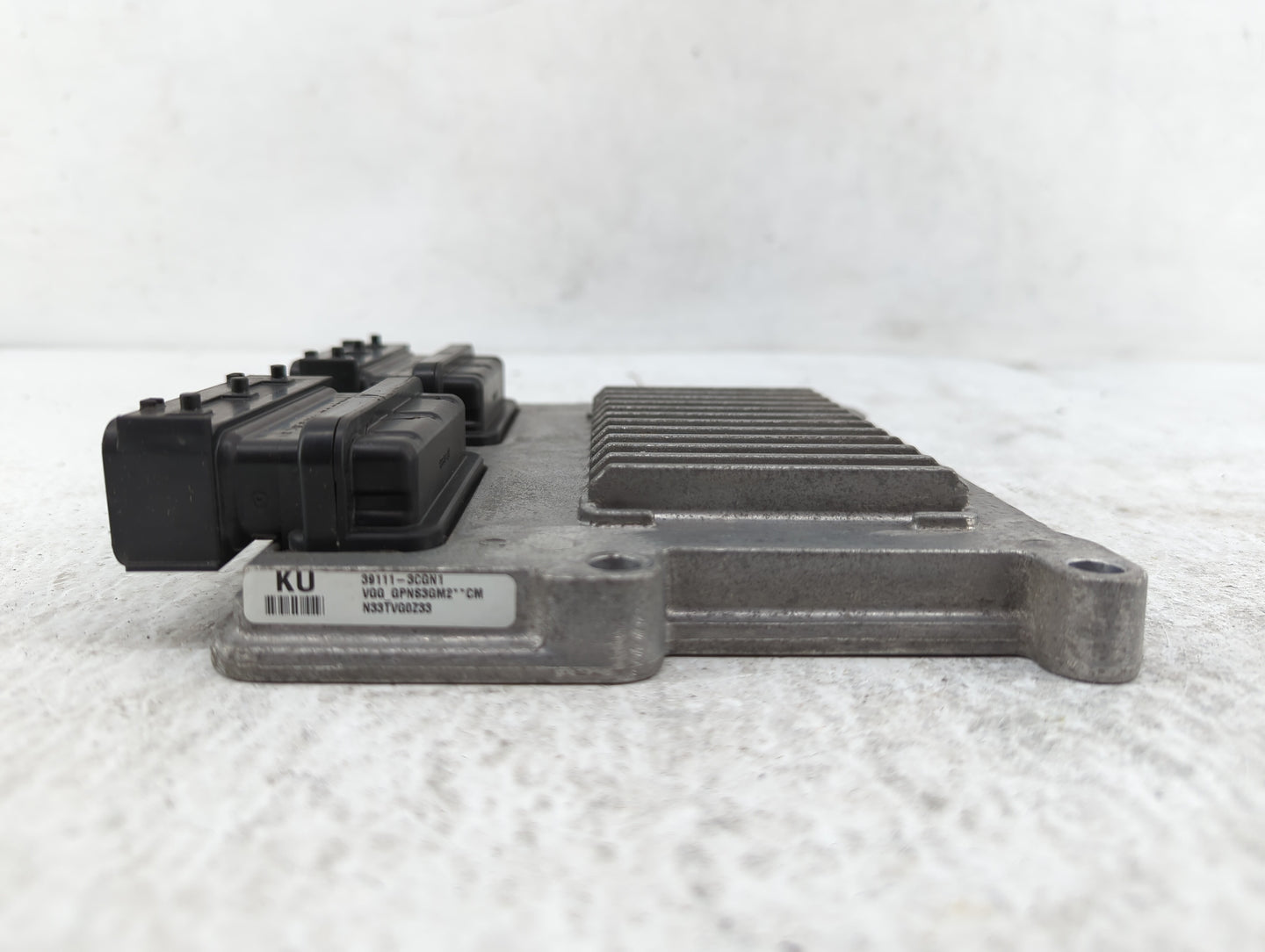 2014-2016 Kia Cadenza PCM Engine Control Computer ECU ECM PCU OEM P/N:39111-3CGN1 39110-3CGN5 Fits Fits 2014 2015 2016 OEM U