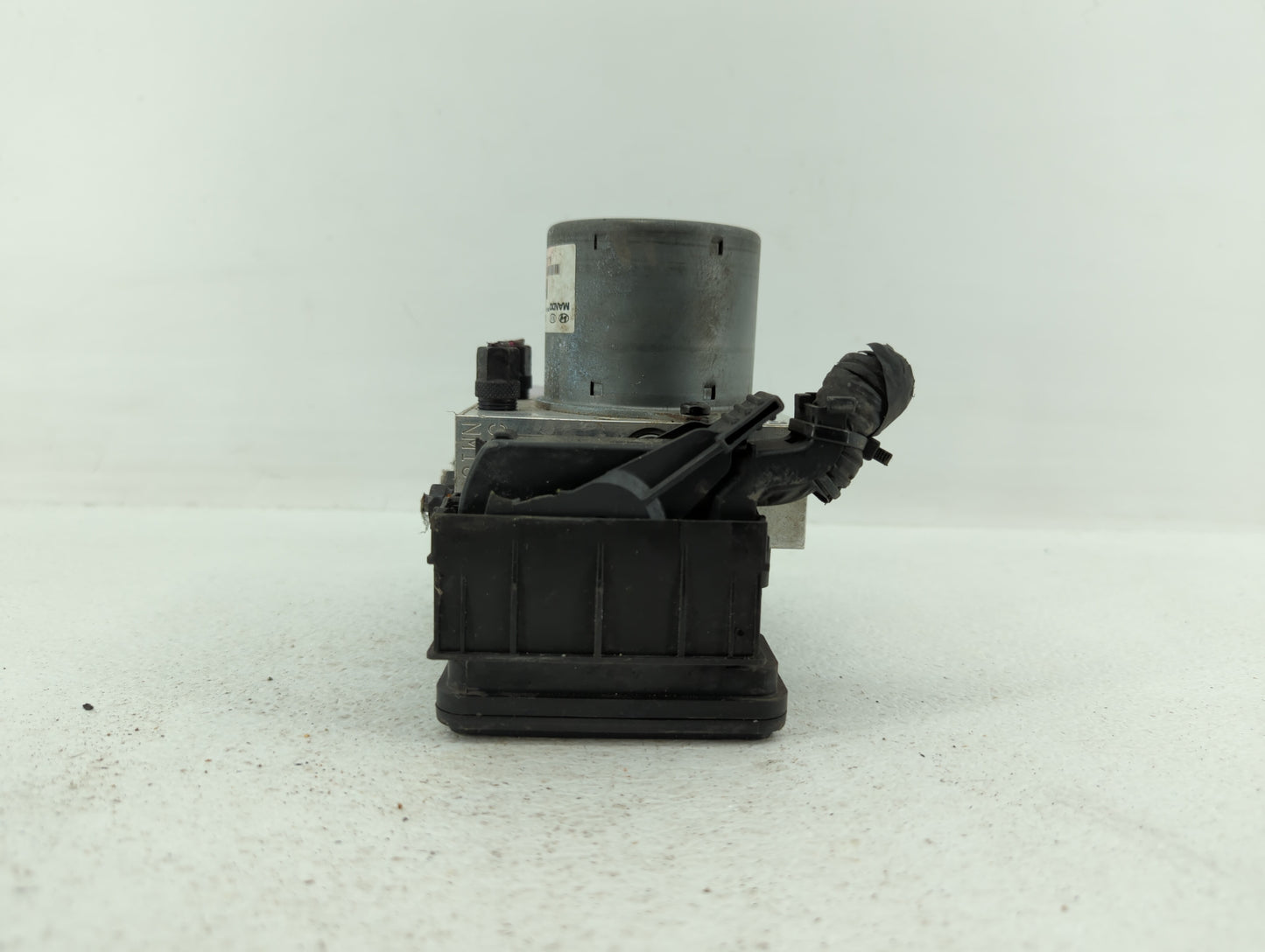 2014-2016 Kia Cadenza ABS Pump Control Module Replacement P/N:58920-3R800 Fits Fits 2014 2015 2016 OEM Used Auto Parts - Oem