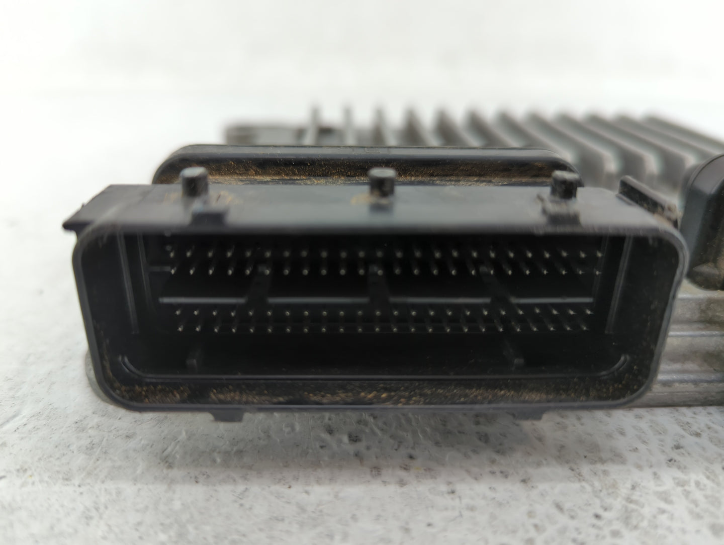 2014-2016 Kia Cadenza PCM Engine Control Computer ECU ECM PCU OEM P/N:39110-3CGN5 39110-3CGN9 Fits Fits 2014 2015 2016 OEM U