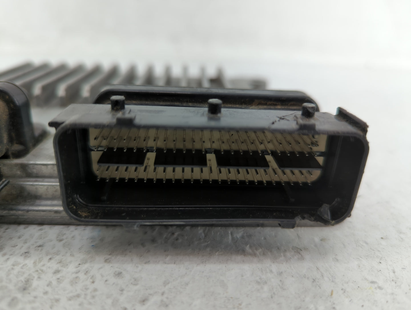 2014-2016 Kia Cadenza PCM Engine Control Computer ECU ECM PCU OEM P/N:39110-3CGN5 39110-3CGN9 Fits Fits 2014 2015 2016 OEM U